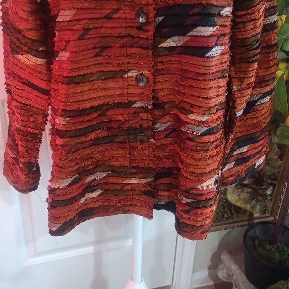 Chicos DESIGN Shirred Rust Silk Blazer Size 1 / Small - Picture 4 of 7